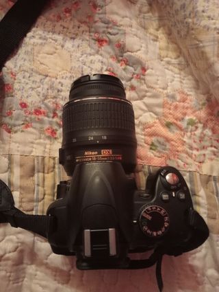 Nikon d3000