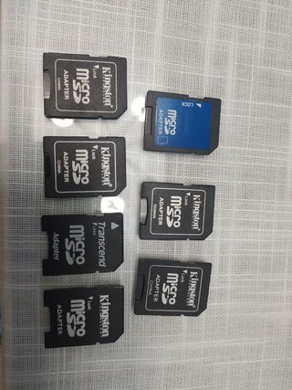Adaptadores de tarjeta microSD