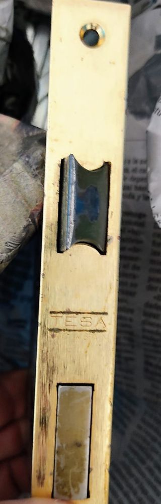 Juego de picaportes con cerradura.