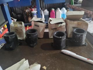 BOCAS ADMISIÓN YAMAHA FZR600 3HE 500