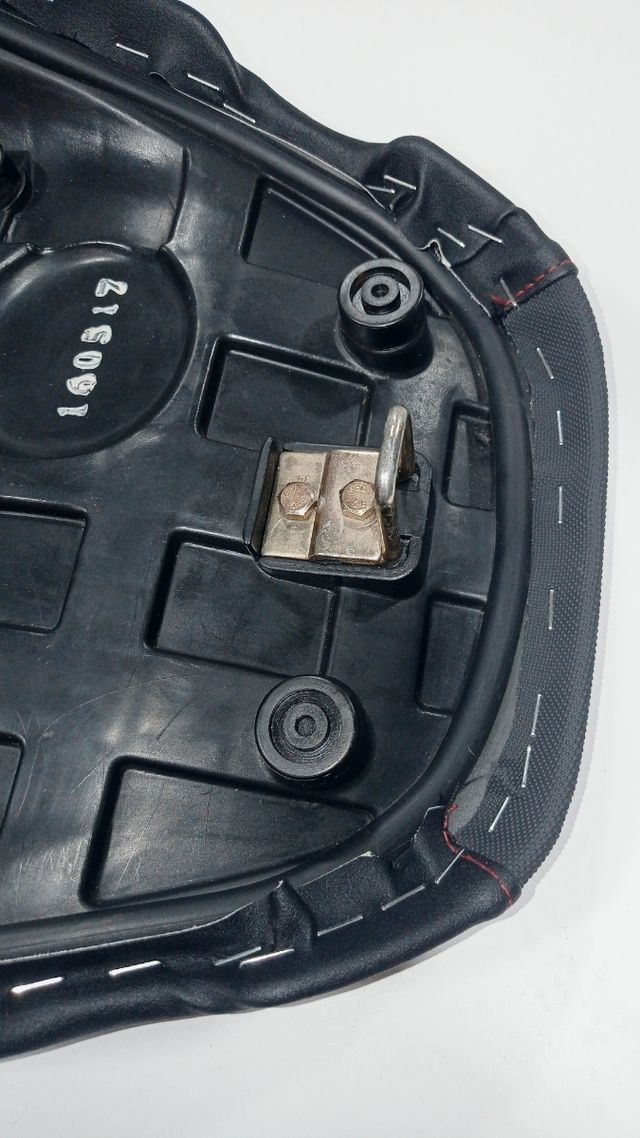 Asiento Kymco Agility 125 Carburación