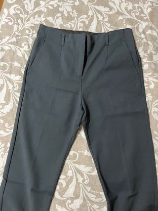 pantalon pinzas Mango