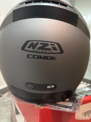 CASCO NZI COMBI 2 DUO SIN ESTRENAR EN SU CAJA GRIS