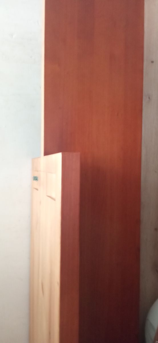 Estante con trasera cerezo