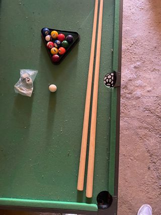 Mesa de billar pequeña