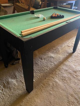 Mesa de billar pequeña