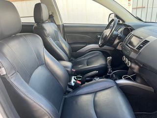 Mitsubishi Outlander 2008