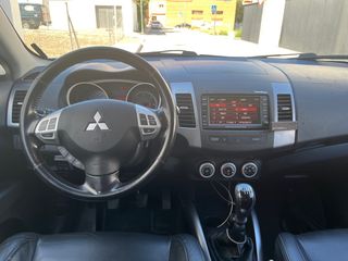 Mitsubishi Outlander 2008