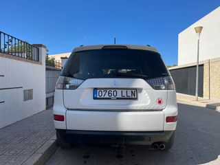 Mitsubishi Outlander 2008