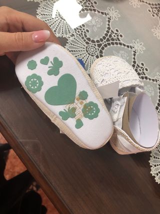 Sandalia/zapato bebe niña