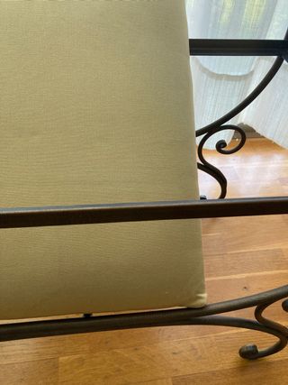 Banco Descalzador pie de cama Jamuga