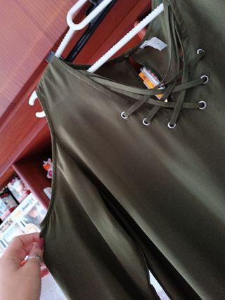 Blusa de hombros abiertos