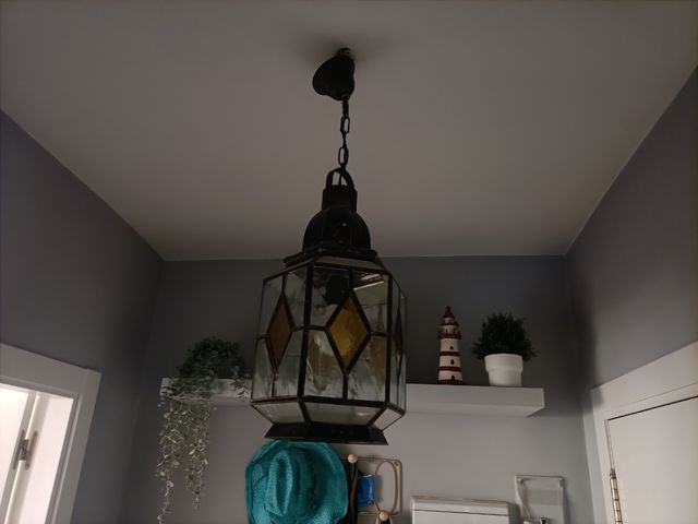 Lampara hierro y cristal