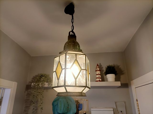 Lampara hierro y cristal