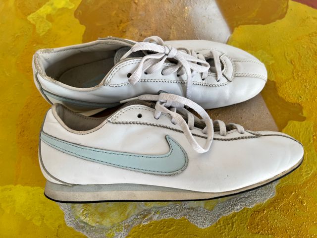 Zapatillas Nike de Piel. Número: 37,5