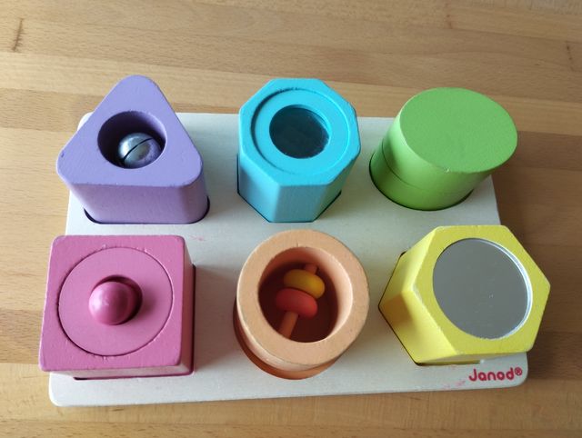 Puzzle piezas sensoriales Janod
