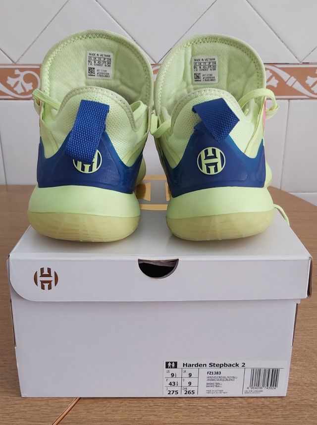 ZAPATILLAS DE BALONCESTO. ADIDAS HARDEN