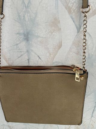 Bolso tipo bandolera