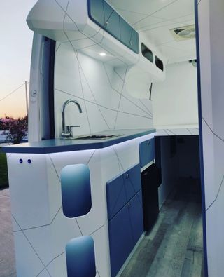 Furgoneta Camper 