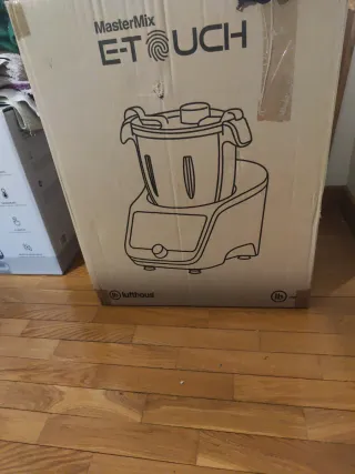 Robot de cocina   precioso diseño. gran pantalla