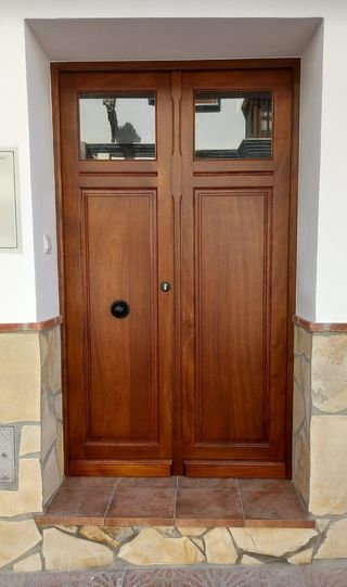 Puertas entrada, puertas de paso y armarios