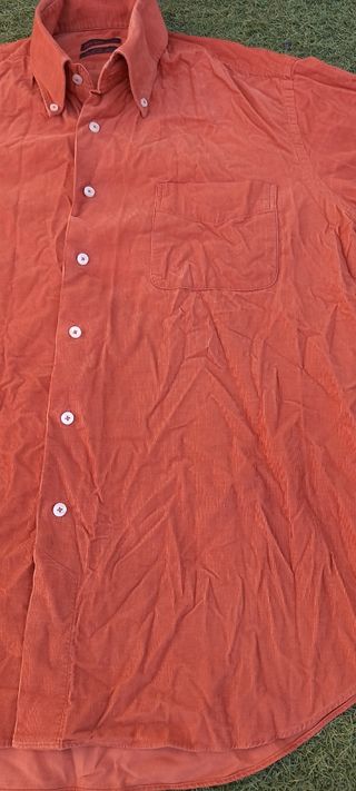 Camisa o sobrecamisa de pana