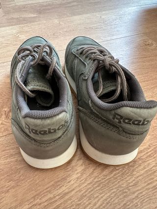 Tenis Reebok verdes 39
