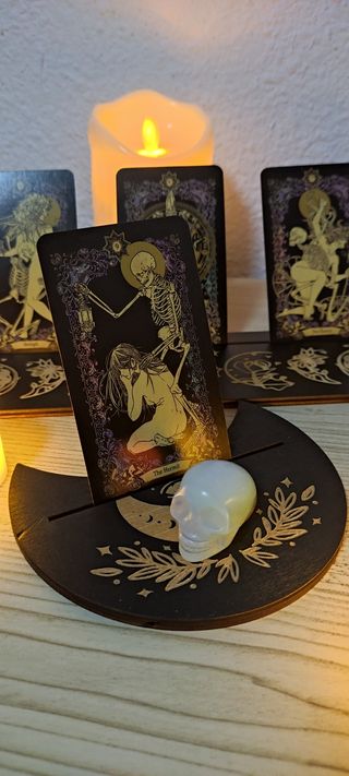 Cartas Tarot esceleto y mujer