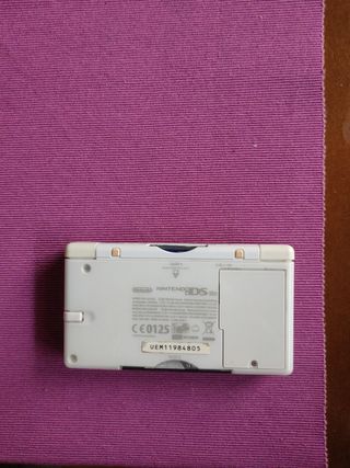 Nintendo DS lite