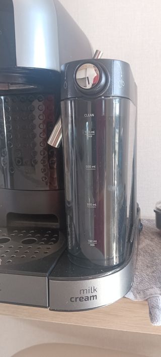 Cafetera Cecotec Cumbia instant-ccino 