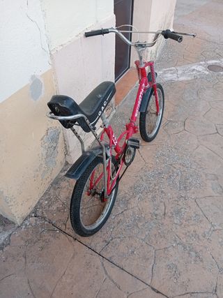 G.A.C Bicicleta antigua roja