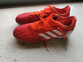 Botas Adidas copa gama media alta 