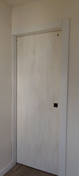 RAVN: Puerta de granero blanco vintage 