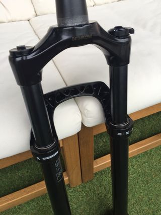 Horquilla rock shox judy NUEVA Sin estrenar