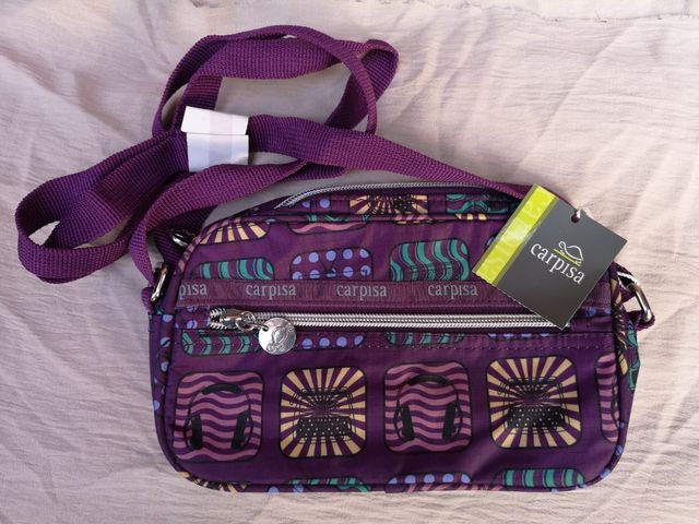 Borsetta Carpisa con cartellino