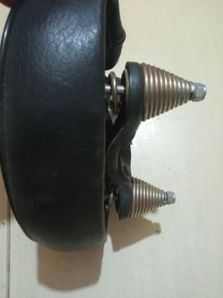 Sillín triciclo Monty. Custom.