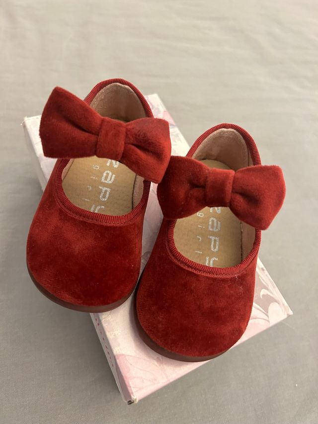 Zapatitos terciopelo burdeos n°22