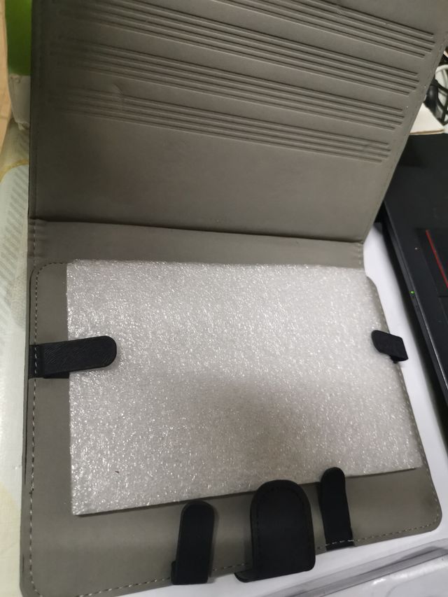 Funda Tablet 8 " negro 