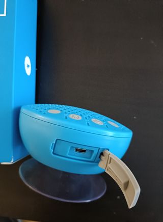 Altavoz de ducha SPC nuevo.