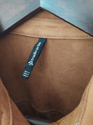 Blusa cafe mangas largas Stradivarius M