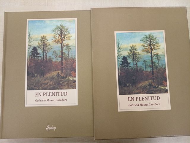 EN PLENITUD, GABRIELA MAURA, CAZADORA - CAZA -  C