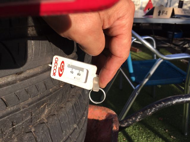 3 pirelli scorpion verde 255/55/19