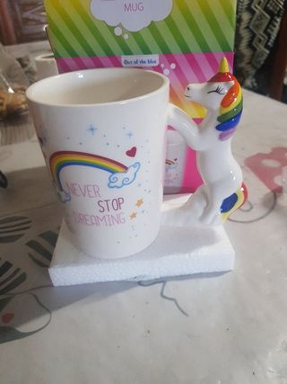 Taza animada de unicornio