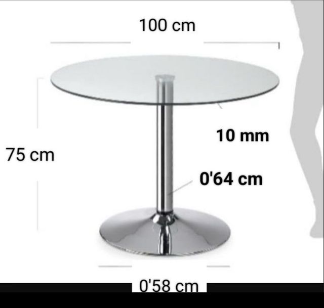 mesa de acero y cristal.