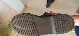 Botas dr Martens. Costaron 209€.