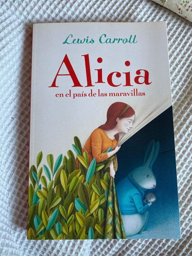 libro alicia en el pais de las maravillas