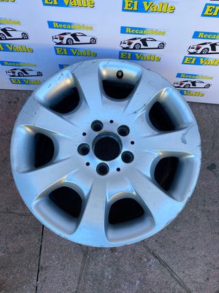 LLANTA DE ALUMINIO DE MERCEDES 16”