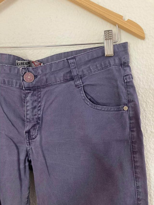 Pantalon largo  lila con bolsillos