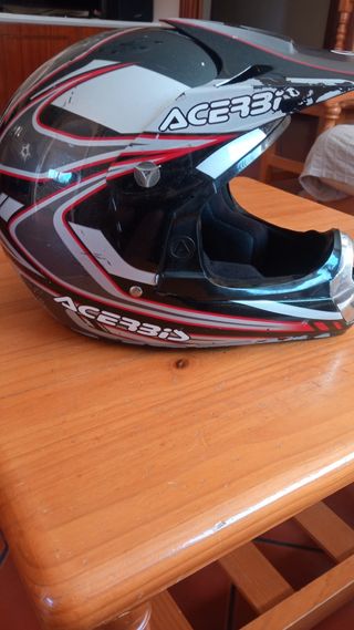 Casco acerbis