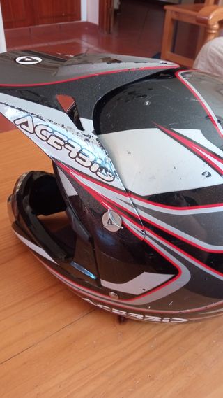 Casco acerbis